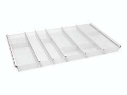 картинка Фиксатор лотка Cuisio Pro для Blum Tandembox / Legrabox 500, цвет - белый от магазина SEFI