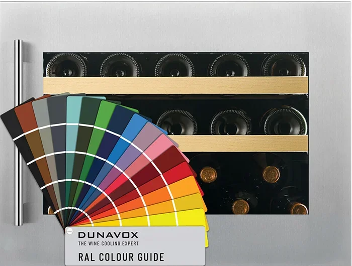 картинка Встраиваемый винный шкаф Dunavox DVS-19.50C от магазина SEFI