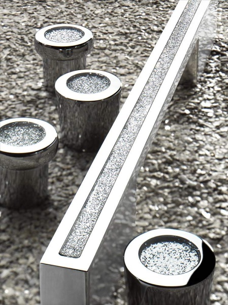 картинка Мебельная ручка Union Knopf хром глянец/имитация бриллант.крошки Durohorn от магазина SEFI