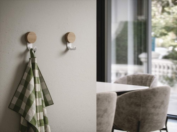 картинка Крючок-вешалка с деревянной накладкой DEKART от магазина SEFI