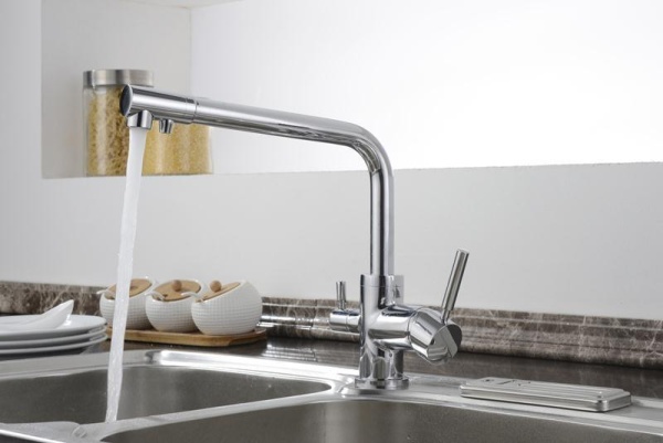 картинка Смеситель для кухни с подключением к фильтру, EMAR ЕС-3003, цвет Хром от магазина SEFI