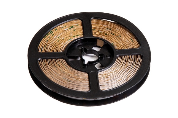 картинка Лента светодиодная - 5W/m, 8mm, 3528, IP20, 60д/м, теплый белый 3000К, 5м, HLT магазин SEFI являющийся официальным дистрибьютором в России  картинка Лента светодиодная - 5W/m, 8mm, 3528, IP20, 60д/м, теплый белый 3000К, 5м, HLT от магазина SEFI