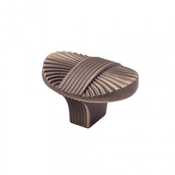 картинка Ручка меб. кнопка мет. MAGIA матовая античная латунь AKS магазин SEFI являющийся официальным дистрибьютором в России  картинка Ручка меб. кнопка мет. MAGIA матовая античная латунь AKS от магазина SEFI