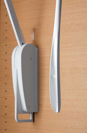 картинка Пантограф настенный OTTO INNOMINATO для одежды телескопический 620-950 мм, серый от магазина SEFI