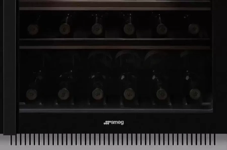 картинка Встраиваемый винный шкаф Smeg CVI638LN3 от магазина SEFI