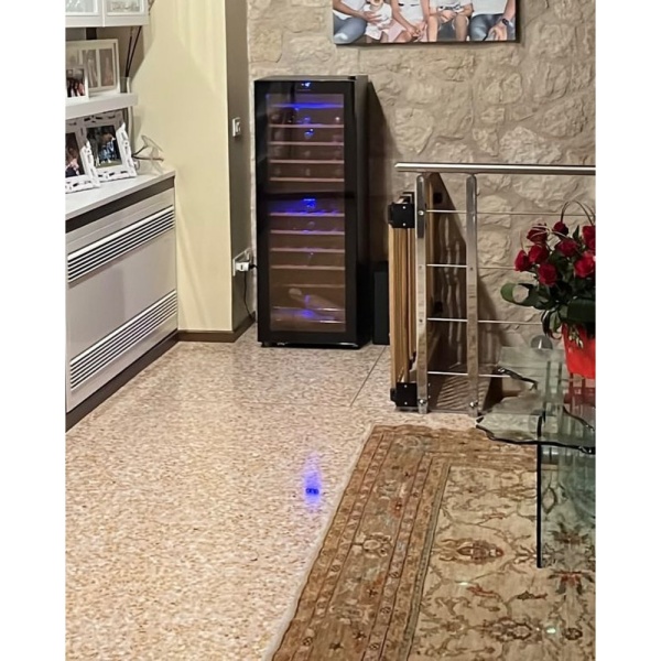 картинка Винный шкаф Dunavox DXFH-54.150 от магазина SEFI