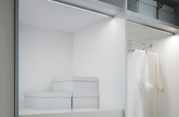 картинка Светильник светодиодный Twig IFR Master, 3,84Вт, 12В, свет натуральный алю, 860х16х18 магазин SEFI являющийся официальным дистрибьютором в России  картинка Светильник светодиодный Twig IFR Master, 3,84Вт, 12В, свет натуральный алю, 860х16х18 от магазина SEFI