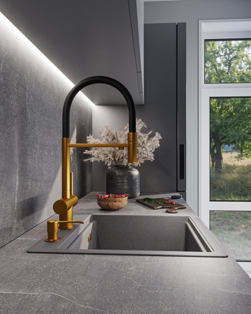 картинка Смеситель для кухонной мойки, с гибким гусаком и подключением фильтрованной воды EMAR EC-7024, цвет Золото PVD от магазина SEFI