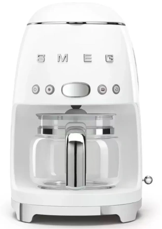 картинка Капельная кофеварка Smeg DCF02WHEU от магазина SEFI