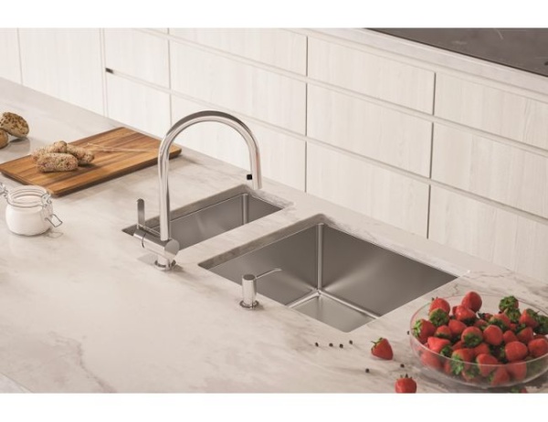 картинка Мойка ALVEUS KOMBINO 10 SAT-90 180X400X144 в комплекте с сифоном 1130550, от магазина SEFI