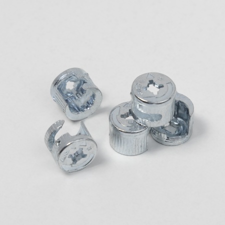 картинка Эксцентрик 15x11,5 для плиты 16 мм стальной (уп/0,5тыс.шт) AKS магазин SEFI являющийся официальным дистрибьютором в России  картинка Эксцентрик 15x11,5 для плиты 16 мм стальной (уп/0,5тыс.шт) AKS от магазина SEFI