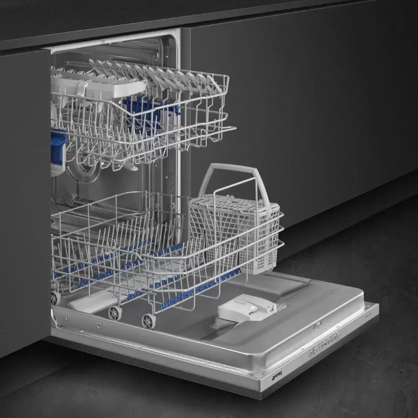 картинка Встраиваемая посудомоечная машина Smeg STL281DS от магазина SEFI