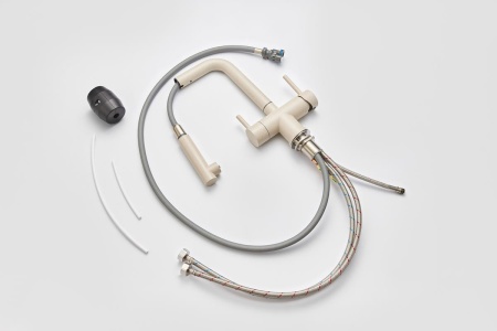 картинка Смеситель для кухни с выдвижной лейкой и подключением к фильтру, EMAR ЕС-7017, цвет Берилл от магазина SEFI