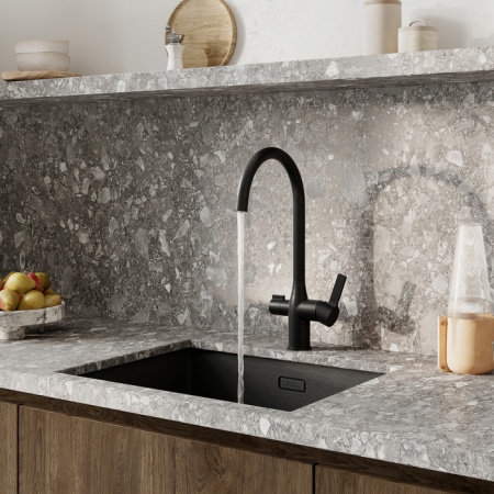 картинка Смеситель для кухни с каналом для фильтрованной воды, черный матовый, Pure, IDDIS, PURBLFJi05 от магазина SEFI