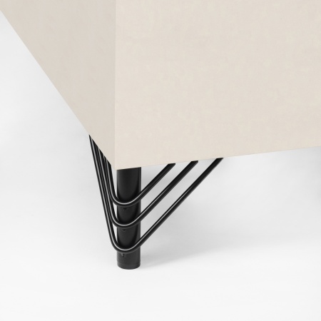 картинка Опора меб. мет. RAY h120 угловая черный AKS от магазина SEFI