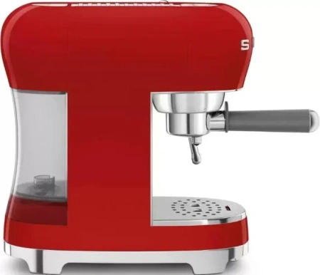 картинка Кофемашина Smeg ECF02RDEU от магазина SEFI