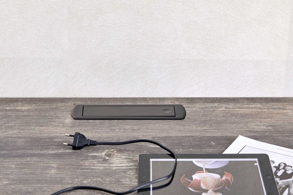 картинка Розетка CIZO врезная в столешницу, цвет - черный от магазина SEFI