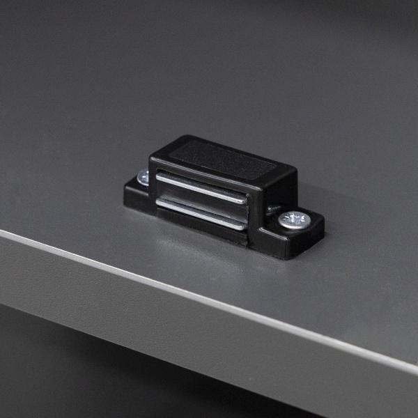 картинка Защелка магнитная мебельная чёрная малая LEBA от магазина SEFI