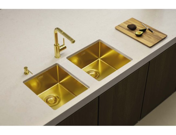 картинка Мойка Alveus QUADRIX MONARCH 30 NEW GOLD 450X450X200 в компл. с выпуском без сифона, от магазина SEFI