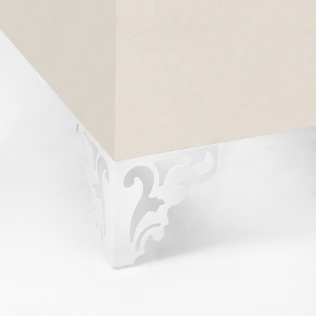 картинка Опора меб. мет. резная h120 угловая белый AKS от магазина SEFI