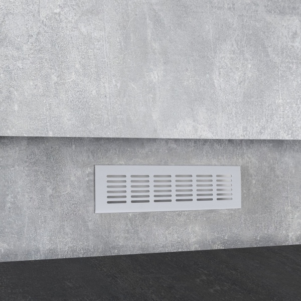 картинка Решетка вентиляционная 250х60мм серебро алюминий AKS магазин SEFI являющийся официальным дистрибьютором в России  картинка Решетка вентиляционная 250х60мм серебро алюминий AKS от магазина SEFI