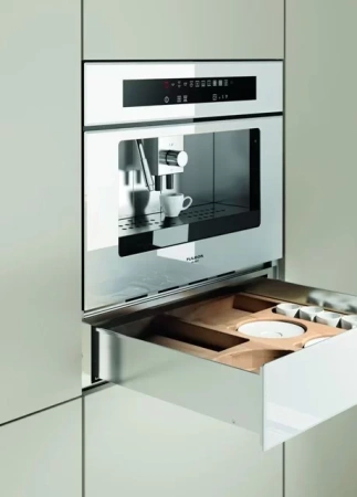 картинка Встраиваемая кофемашина Fulgor Milano LCM 4509 TC WH от магазина SEFI