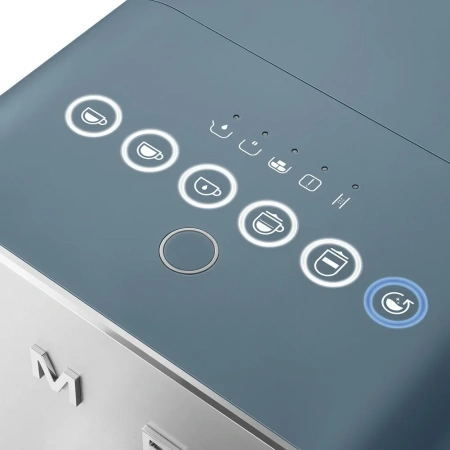 картинка Кофемашина Smeg BCC13SBMEU от магазина SEFI