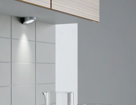 картинка Светильник светодиодный Metris OB V12, 1,6Вт, 12В, свет теплый алю, d70,5х32/8мм магазин SEFI являющийся официальным дистрибьютором в России  картинка Светильник светодиодный Metris OB V12, 1,6Вт, 12В, свет теплый алю, d70,5х32/8мм от магазина SEFI