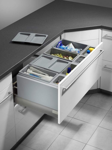 картинка Комплект контейнеров XXL 90 см от магазина SEFI