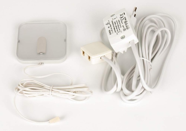 картинка Светильник светодиодный Dream, TouchTronic, 1,2Вт, 12В, свет теплый, тр-р, кабель 2000мм сер металлик, 70х70х10мм от магазина SEFI