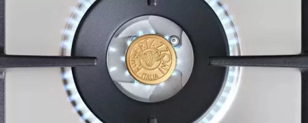 картинка Газовая варочная панель Bertazzoni P604LPROX магазин SEFI являющийся официальным дистрибьютором в России  картинка Газовая варочная панель Bertazzoni P604LPROX от магазина SEFI