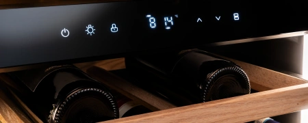 картинка Встраиваемый винный шкаф Bertazzoni RWC60B4DNRP от магазина SEFI