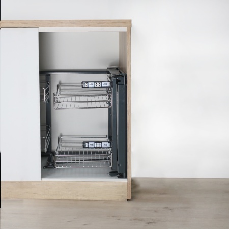 картинка Магический угол правый, хром AKS от магазина SEFI