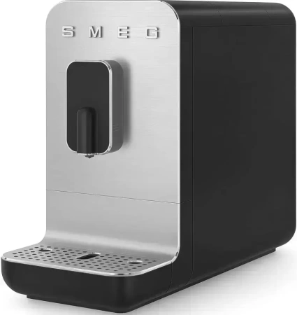 картинка Кофемашина Smeg BCC11BLMEU от магазина SEFI