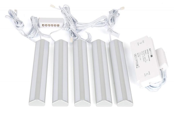 картинка Светильник TETRA TOUCH LED SET 5 магазин SEFI являющийся официальным дистрибьютором в России  картинка Светильник TETRA TOUCH LED SET 5 от магазина SEFI