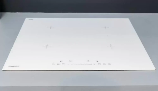 картинка Индукционная варочная панель Graude IK 60.2 BW от магазина SEFI