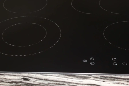 картинка Электрическая варочная панель LEX EVH 642 BL от магазина SEFI