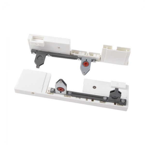 картинка Фасадный крепеж внутреннего высокого ящика Slimbox AKS белый с релингом на фасаде от магазина SEFI