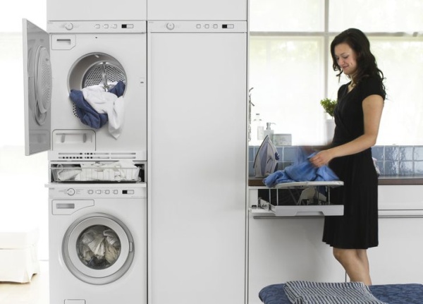 картинка Выдвижная гладильная доска Asko HI1153W от магазина SEFI