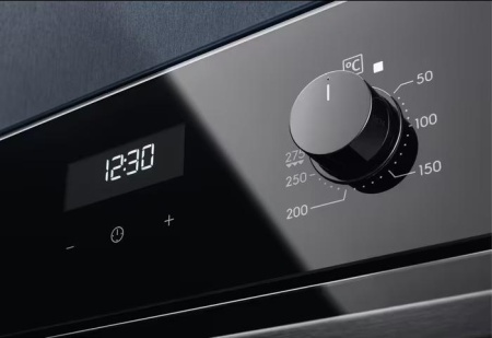 картинка Духовой шкаф Electrolux EOE5C71Z от магазина SEFI