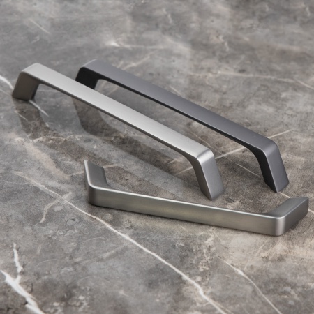 картинка Ручка меб. скоба мет. TECHNO 128 графит, AKS от магазина SEFI