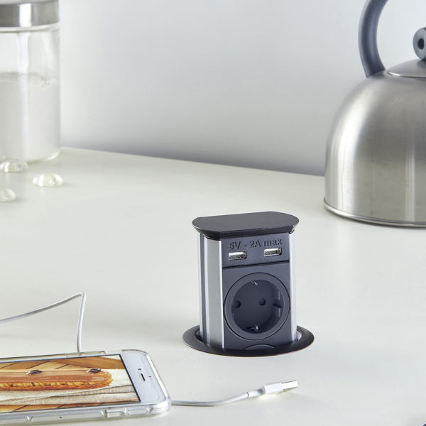 картинка Выдвижной блок: 3 электрические розетки + 2 USB-зарядки Type A SFL BRICK, черный (арт. A9503) от магазина SEFI