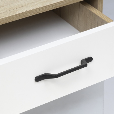 картинка Ручка меб. скоба мет. SIGN 128 черный, AKS магазин SEFI являющийся официальным дистрибьютором в России  картинка Ручка меб. скоба мет. SIGN 128 черный, AKS от магазина SEFI