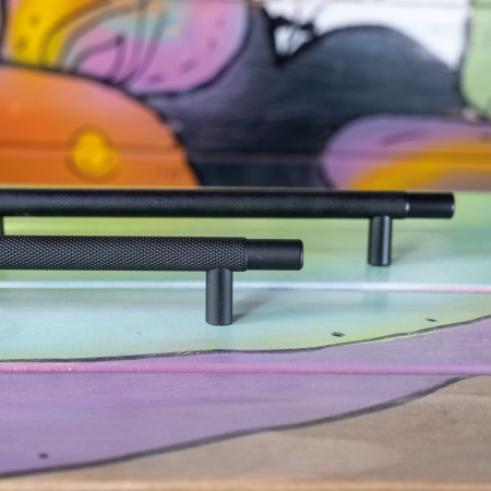 картинка Ручка меб. скоба мет. COBRA 160 черный матовый AKS от магазина SEFI