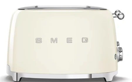 картинка Тостер Smeg TSF03CREU от магазина SEFI