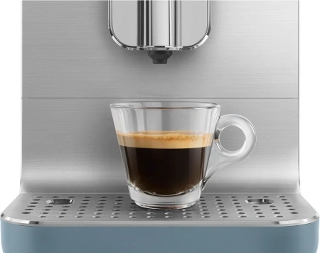 картинка Кофемашина Smeg BCC13SBMEU от магазина SEFI