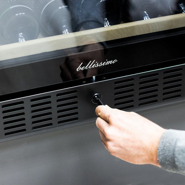 картинка Винный шкаф Meyvel MV160-KBT2 от магазина SEFI