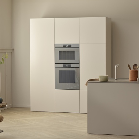 картинка Духовой шкаф V-ZUG Combair V6000 60 черное стекло/AutoDoor C6T-21068 от магазина SEFI