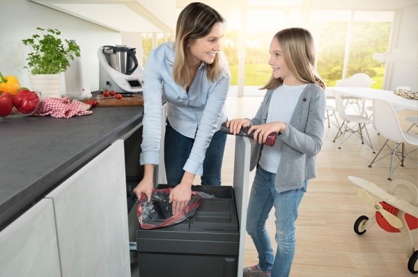 картинка Система выдвижная Cargo Synchro 60 см, 2x28л магазин SEFI являющийся официальным дистрибьютором в России  картинка Система выдвижная Cargo Synchro 60 см, 2x28л от магазина SEFI