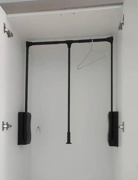 картинка Пантограф HILL для одежды телескопический 550-700 мм, цвет - антрацит от магазина SEFI